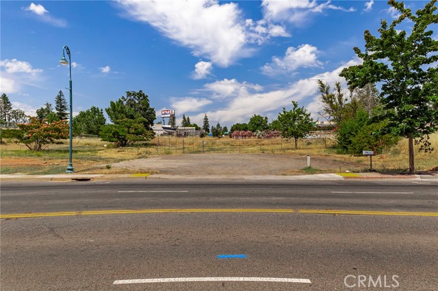 67 Pearson Road, Paradise CA: https://media.crmls.org/medias/ea1c0721-574e-4e5d-b53a-fb31660f3d6c.jpg