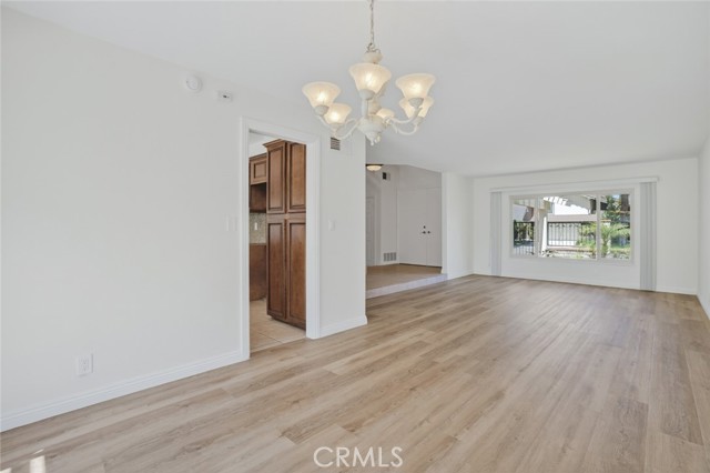 14652 Devonshire Avenue, Tustin CA: https://media.crmls.org/medias/ea1c3878-1292-4bcb-9545-ccff9660f6fa.jpg