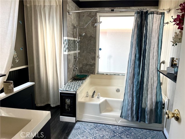 601 N Kirby Street, Hemet CA: https://media.crmls.org/medias/ea1ca1e3-03ec-441e-9317-d6702c9c8201.jpg
