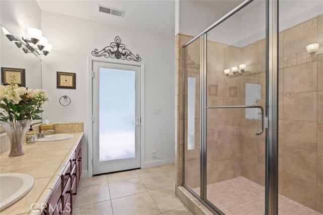 Detail Gallery Image 32 of 55 For 3217 Shallow Springs, Chico,  CA 95928 - 4 Beds | 4 Baths