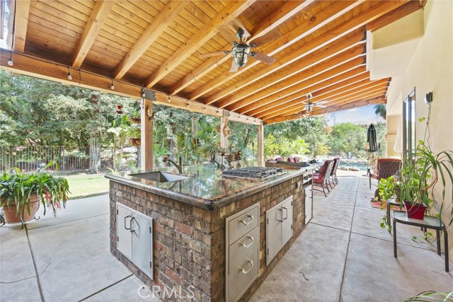 Detail Gallery Image 21 of 75 For 14025 Yokuts, Bakersfield,  CA 93306 - 4 Beds | 5 Baths