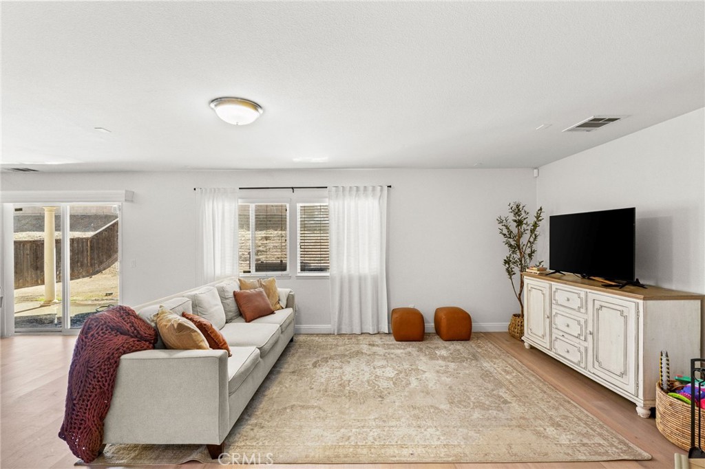 MLS #PW25245420 image #10