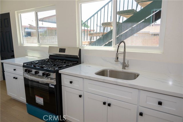 17221 Clark Avenue, Bellflower CA: https://media.crmls.org/medias/ea210ec2-b43f-4e72-ad2f-a039c75ed1cf.jpg