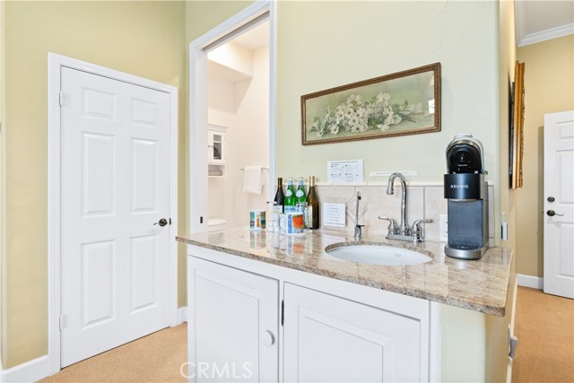 95 S Ocean Avenue, Cayucos CA: https://media.crmls.org/medias/ea2162f3-9f3c-4f0d-8fe1-d93f69cba60c.jpg