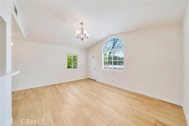 5 Via Meseta, Rancho Santa Margarita CA: https://media.crmls.org/medias/ea21a2ae-4286-4d06-bfc3-4bc2e28582c4.jpg