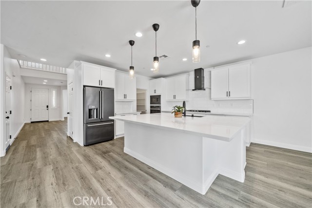 30902 Palette Road, Murrieta CA: https://media.crmls.org/medias/ea2262b0-9221-4046-8938-8e9c137b72f0.jpg