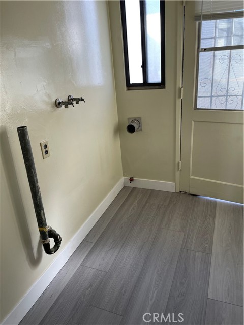 Detail Gallery Image 5 of 17 For 25219 Loytan #C,  Torrance,  CA 90505 - 2 Beds | 1/1 Baths