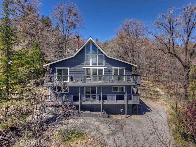 Detail Gallery Image 2 of 26 For 27994 W Shore, Lake Arrowhead,  CA 92352 - 3 Beds | 2 Baths