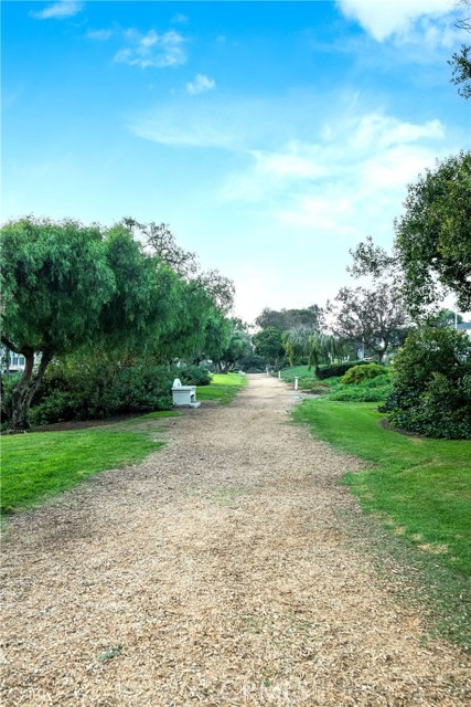 501 6th Place, Manhattan Beach, California 90266, 4 Bedrooms Bedrooms, ,2 BathroomsBathrooms,Residential,Sold,6th,SB23176896