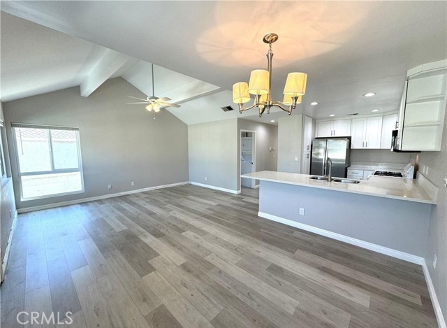700 W Walnut Avenue, Orange CA: https://media.crmls.org/medias/ea26803a-9200-43e2-a67e-55f9fc28f15b.jpg