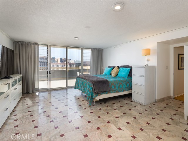 Detail Gallery Image 13 of 36 For 100 Atlantic Ave Ph2,  Long Beach,  CA 90802 - 2 Beds | 2 Baths