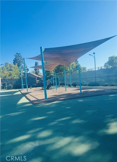 Detail Gallery Image 5 of 9 For 124 Tangelo Unit 390, Irvine,  CA 92618 - 2 Beds | 1 Baths