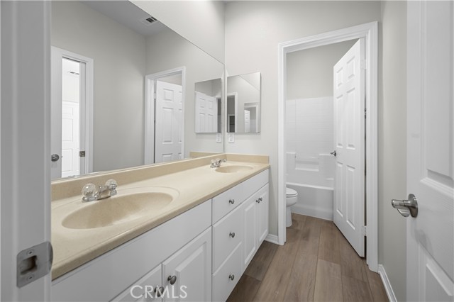 36845 Gemina Avenue, Murrieta CA: https://media.crmls.org/medias/ea273303-485a-479b-bbb6-b9a20aa497a1.jpg