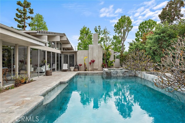 Detail Gallery Image 25 of 33 For 1401 Lincoln Ln, Newport Beach,  CA 92660 - 4 Beds | 5 Baths