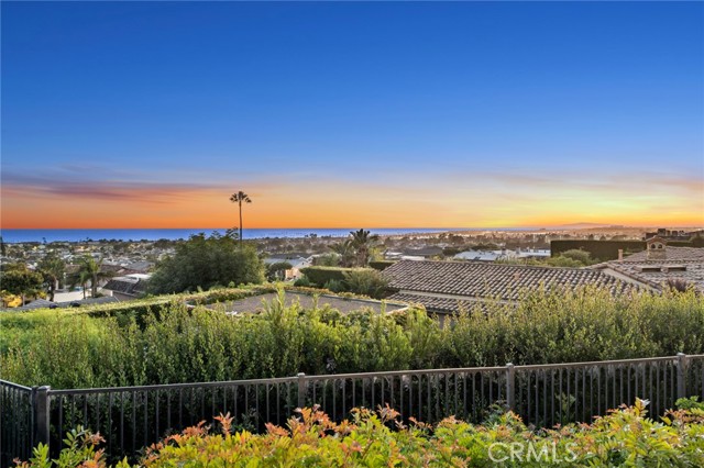 Detail Gallery Image 56 of 58 For 3601 Seabreeze Ln, Corona Del Mar,  CA 92625 - 4 Beds | 2/1 Baths