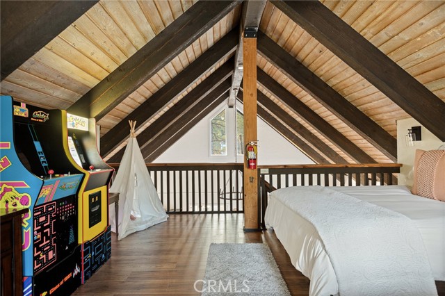 39298 Willow Landing Road, Big Bear Lake, CA 92315
