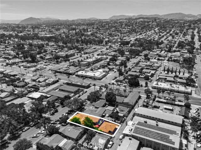 222 W 8th Avenue, Escondido CA: https://media.crmls.org/medias/ea27f9a3-f35a-4687-81ea-81dabc9deb94.jpg