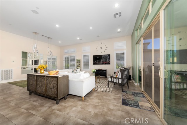 Detail Gallery Image 11 of 29 For 1628 Park Run, Beaumont,  CA 92223 - 2 Beds | 2/1 Baths