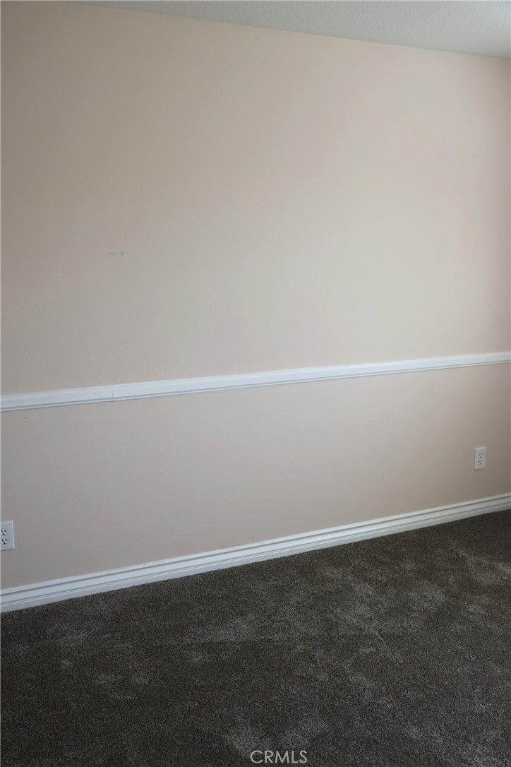 https://media.crmls.org/medias/ea291b74-7394-40a0-9f22-e73acbe2ebb9.jpg?preset=X-Large