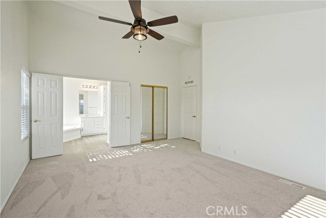 Detail Gallery Image 25 of 35 For 20240 Shadow Island Dr, Canyon Country,  CA 91351 - 3 Beds | 2 Baths