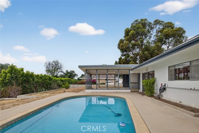 Detail Gallery Image 38 of 41 For 10346 Siesta Dr, Sunland,  CA 91040 - 2 Beds | 3 Baths