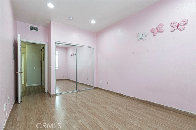 16940 Chatsworth Street, Granada Hills CA: https://media.crmls.org/medias/ea29aa4f-6bd8-4918-9dd6-92c6f8e2a1b2.jpg