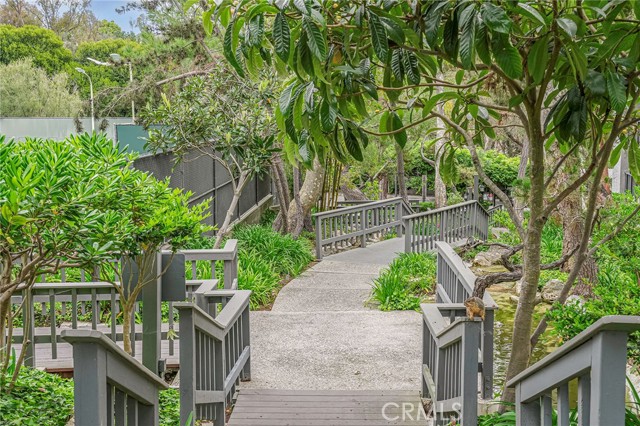 Detail Gallery Image 49 of 53 For 3602 W Estates Ln #116,  Rolling Hills Estates,  CA 90274 - 2 Beds | 2 Baths