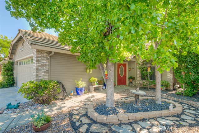 Photo of 32 Edgewater Court, Chico, CA 95928