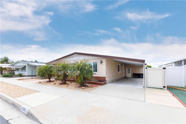 Detail Gallery Image 3 of 50 For 1035 S Palm Ave, Hemet,  CA 92543 - 2 Beds | 2 Baths