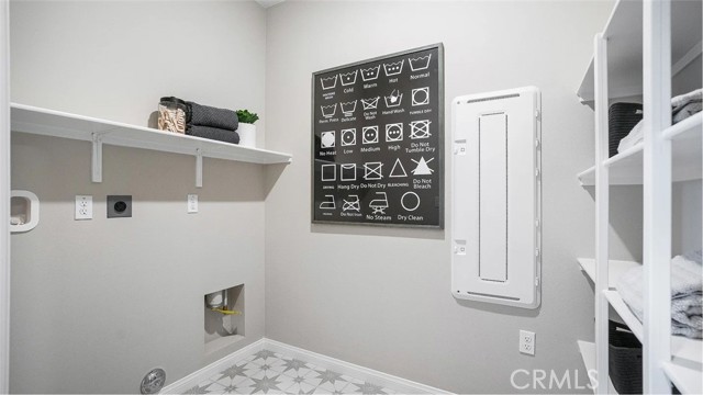 Detail Gallery Image 19 of 27 For 17593 Crabtree Meadows, Hesperia,  CA 92345 - 4 Beds | 3/1 Baths