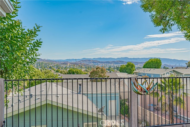Detail Gallery Image 57 of 74 For 20164 Crestview Dr., Canyon Country,  CA 91351 - 3 Beds | 2 Baths