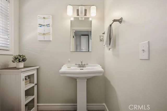 Detail Gallery Image 17 of 34 For 409 Sycamore, Glendora,  CA 91741 - 3 Beds | 1/1 Baths