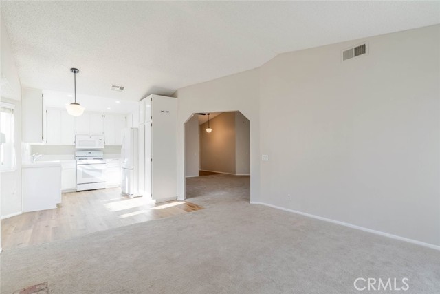 Detail Gallery Image 9 of 28 For 44022 31st St, Lancaster,  CA 93536 - 3 Beds | 2 Baths