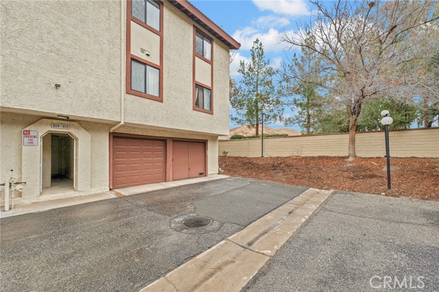 Detail Gallery Image 23 of 32 For 28010 Tiffany Ln #309,  Canyon Country,  CA 91387 - 2 Beds | 2 Baths