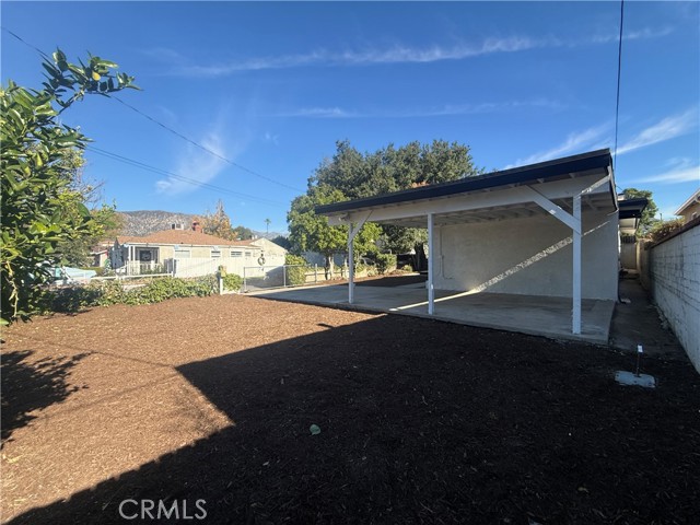 Detail Gallery Image 10 of 52 For 10358 Eldora Ave, Sunland,  CA 91040 - 2 Beds | 2 Baths