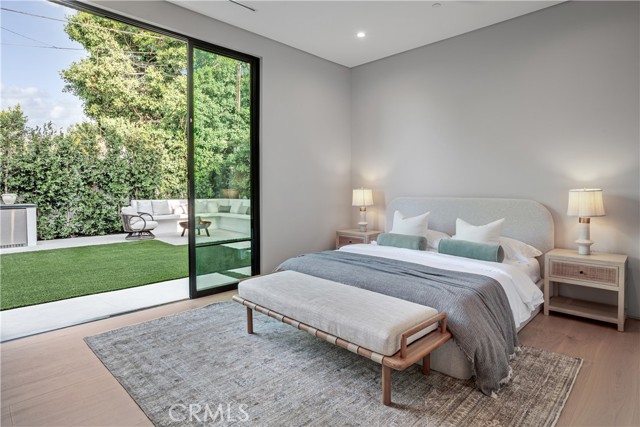 Detail Gallery Image 27 of 34 For 4830 Valjean Ave, Encino,  CA 91436 - 5 Beds | 5/1 Baths