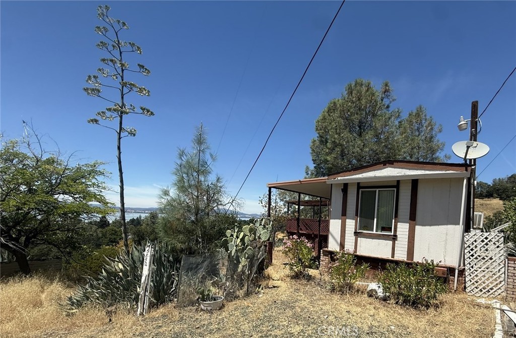 3855 Lakeview