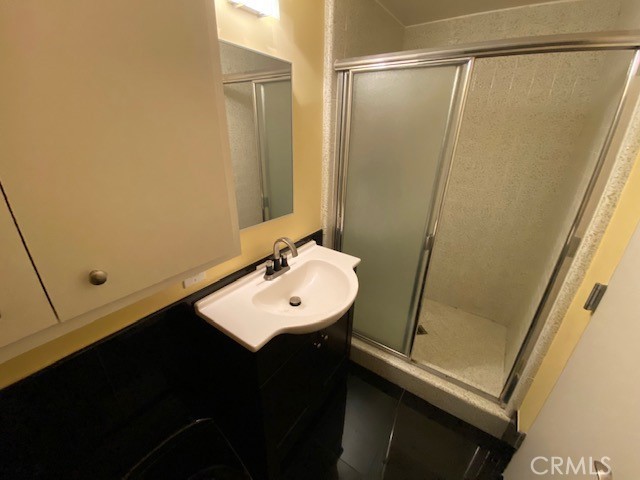 https://media.crmls.org/medias/ea2fa0fb-eb97-4f55-84fd-dbea278d9b71.jpg?preset=X-Large