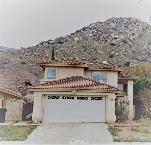 11467 Citrus Glen Ln, Fontana, CA 92337