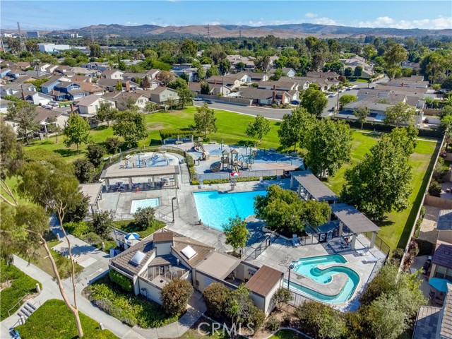 Details for 44 Fallbrook, Irvine, CA 92604