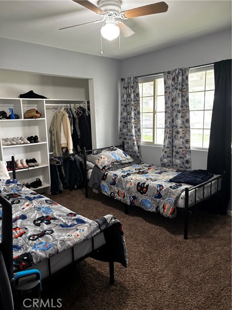 Detail Gallery Image 13 of 13 For 4005 Madrid Ave, Bakersfield,  CA 93309 - 4 Beds | 2 Baths