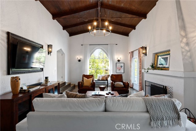 3856 Broadlawn Drive, Los Angeles, CA, 90068 3856 Broadlawn Drive, Los Angeles, CA, 90068