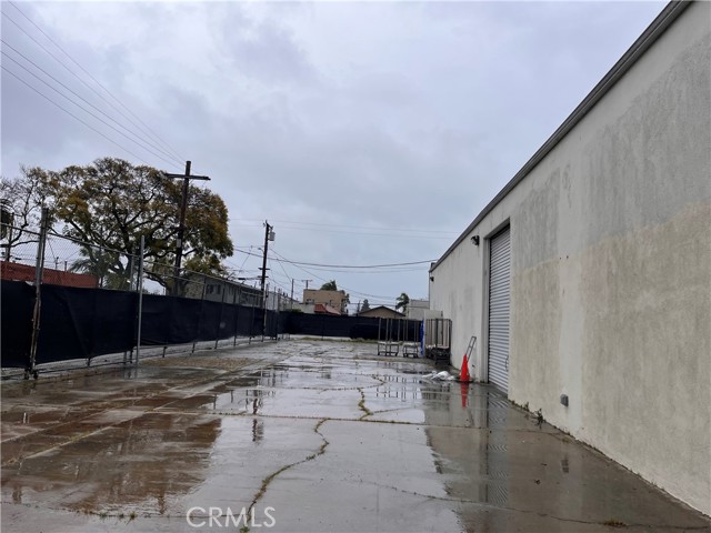 3925 Florence Avenue, Bell, California 90201, ,Commercial Lease,For Rent,3925 Florence Avenue,CRMB24144655