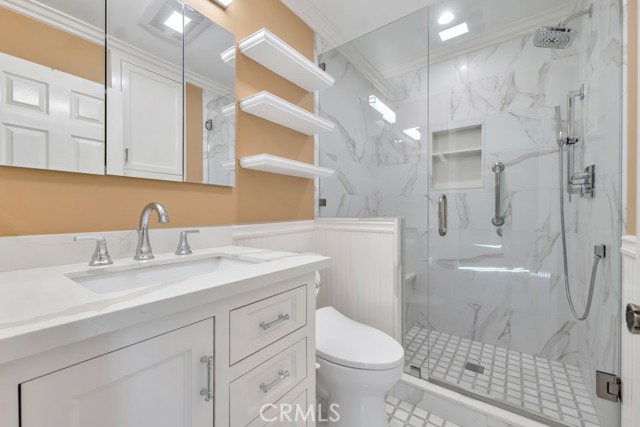 Detail Gallery Image 19 of 29 For 827 E Maple St #3,  Glendale,  CA 91205 - 3 Beds | 2/1 Baths