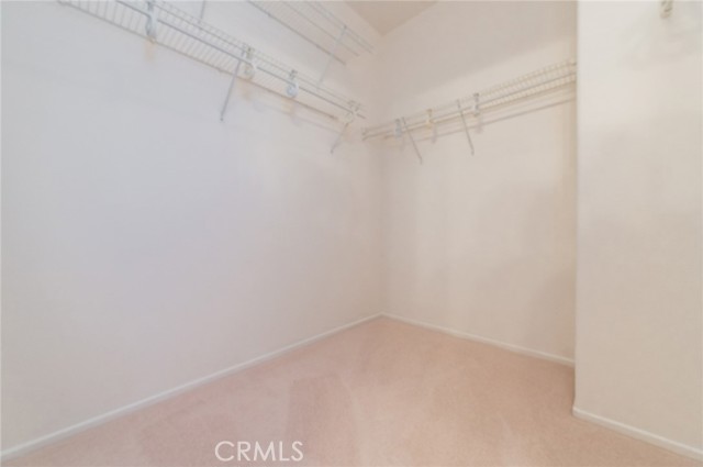 825 Yorkshire, Irvine CA: https://media.crmls.org/medias/ea32e58a-1254-4c4c-806d-fd121702ff21.jpg
