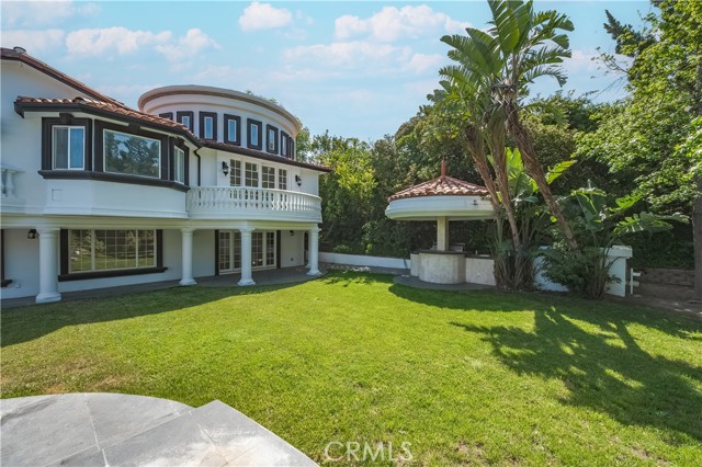 3856 Vista Linda Drive, Encino CA: https://media.crmls.org/medias/ea333ced-aa42-4808-af22-96f6b704d55f.jpg