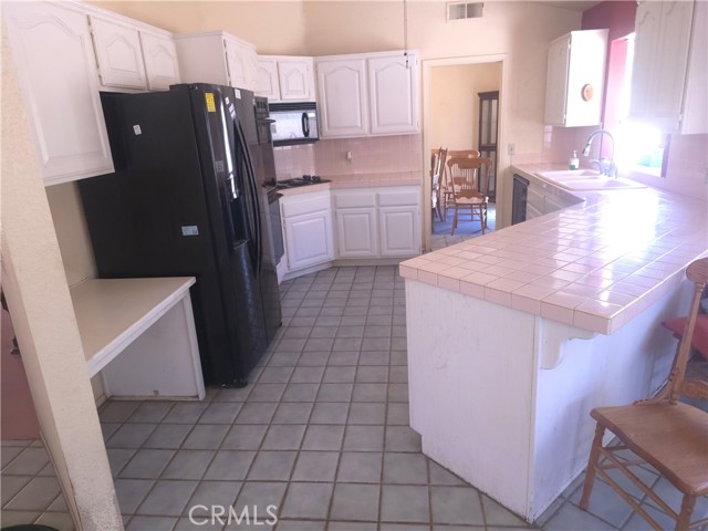 35075 Firecat Road, Hemet CA: https://media.crmls.org/medias/ea33bb4e-941a-48b0-b60a-7649bf28abd3.jpg