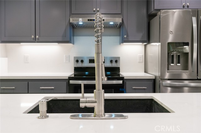 Detail Gallery Image 13 of 38 For 1821 W 8th St, Merced,  CA 95341 - 3 Beds | 2 Baths