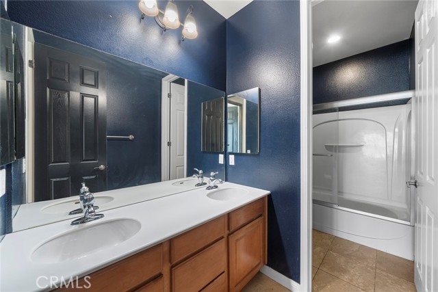 Detail Gallery Image 32 of 55 For 14584 Sleepy Creek Dr, Corona,  CA 92880 - 6 Beds | 3/1 Baths