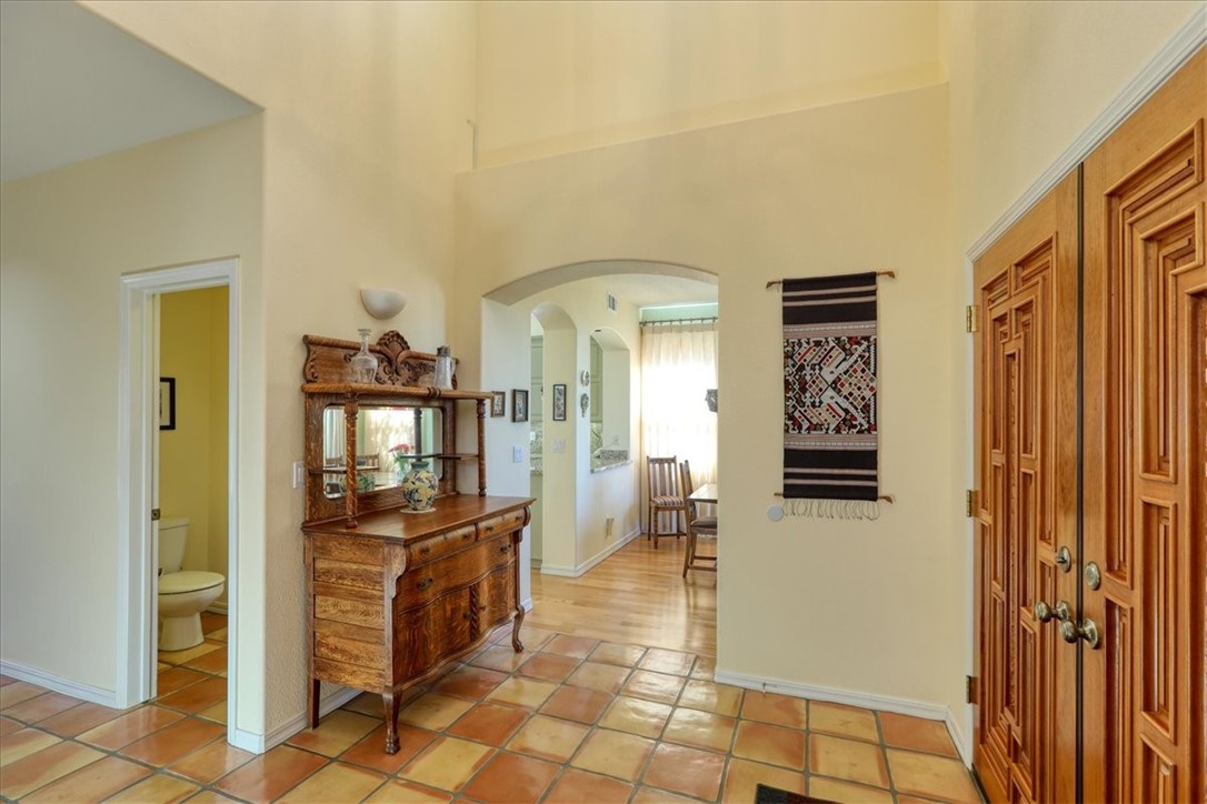 Detail Gallery Image 5 of 53 For 64 Whitecap St, Pismo Beach,  CA 93449 - 3 Beds | 2/1 Baths